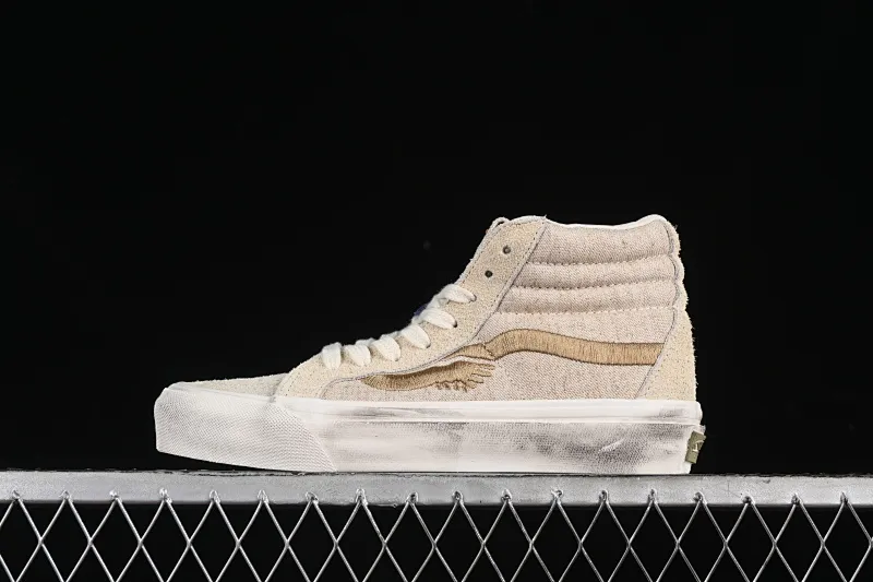 All categories Vans Vans series Vans Hi Vans high-top Notre x Vans Premium Sk8-Hi 38 Vans high-top casual sneakers VN000CR0BWQ